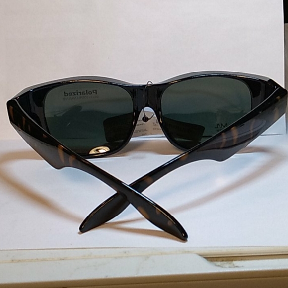 Solar Shield Fit Over Sunglasses - Picture 2 of 6
